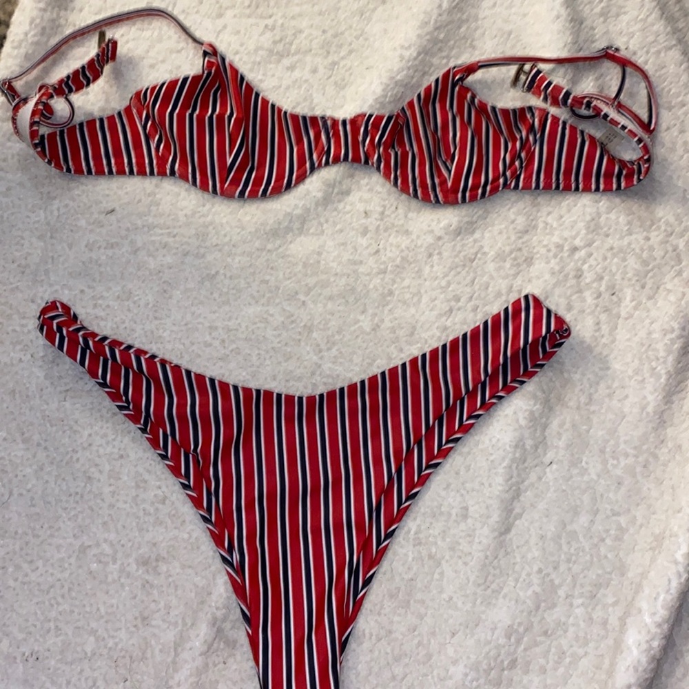 Under wire striped brazilian cut bikini . No padding
